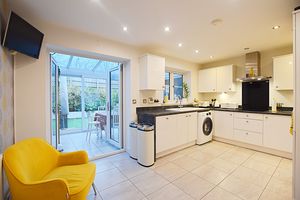 Photo 10- click for photo gallery